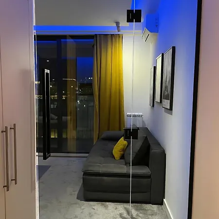 Bw Riverside Apartment Belgrade