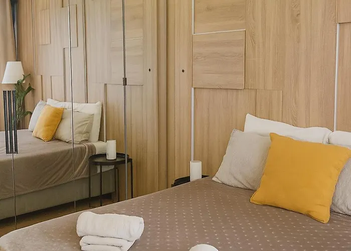 Bw Riverside Apartman *